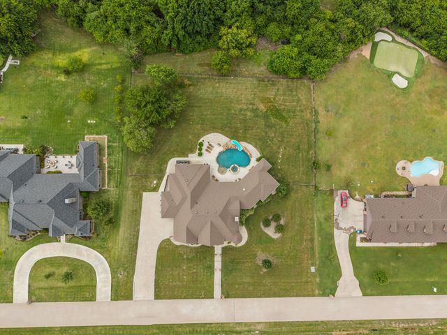 7809 Bella Flora Drive, Fort Worth, TX 76126
