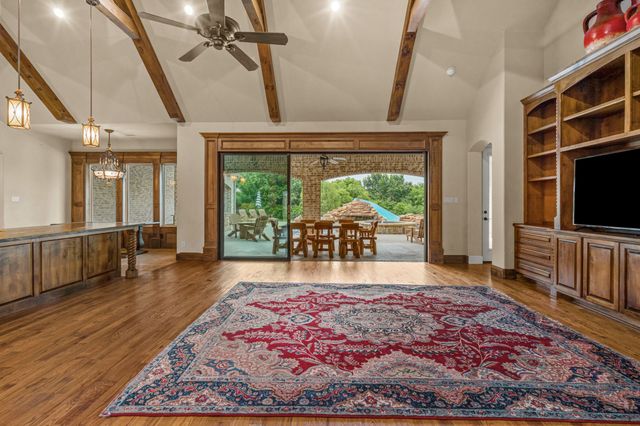 7809 Bella Flora Drive, Fort Worth, TX 76126
