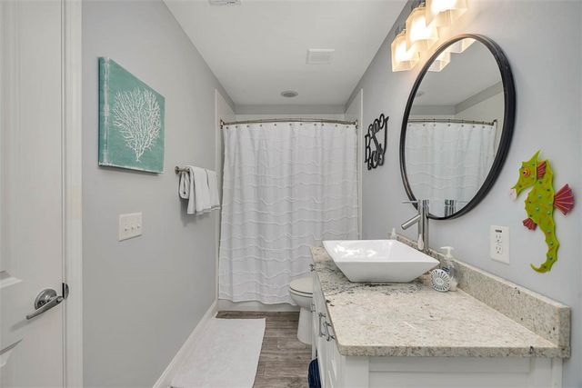 123 Serenity Lane, St Simons Island, GA 31522