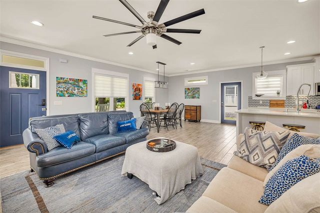 123 Serenity Lane, St Simons Island, GA 31522