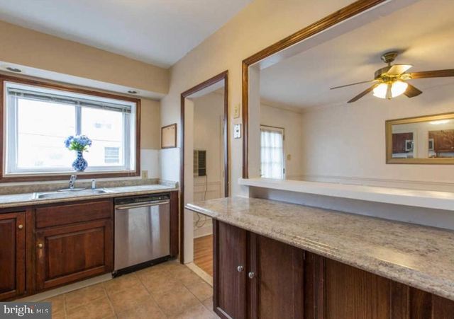165 STONEWAY LN, Bala Cynwyd, PA 19004