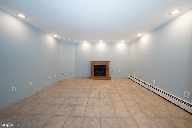 165 STONEWAY LN, Bala Cynwyd, PA 19004