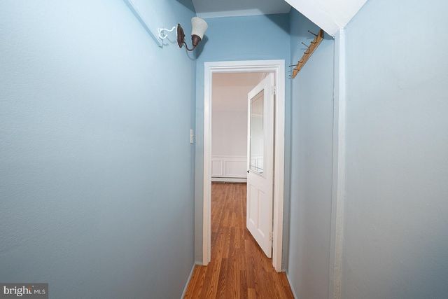 165 STONEWAY LN, Bala Cynwyd, PA 19004