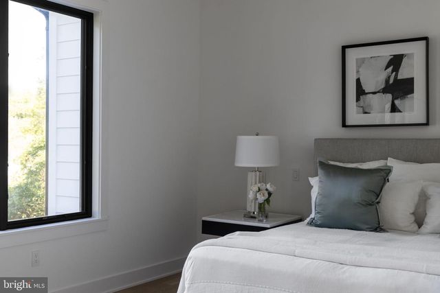 6411 CRANE TER, Bethesda, MD 20817