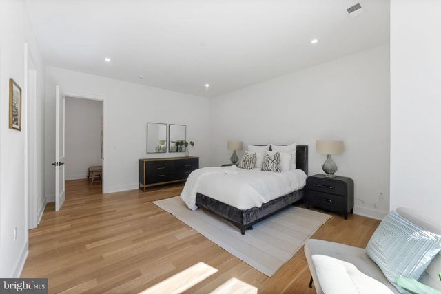 6411 CRANE TER, Bethesda, MD 20817