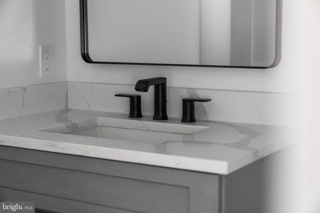 6411 CRANE TER, Bethesda, MD 20817