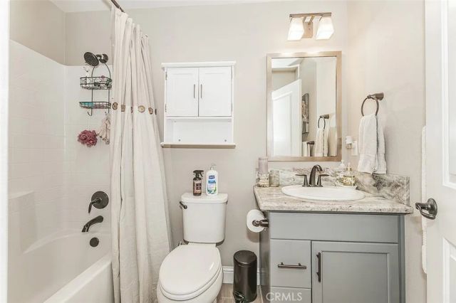 4475 Crown Bluffs Drive, Madera, CA 93636