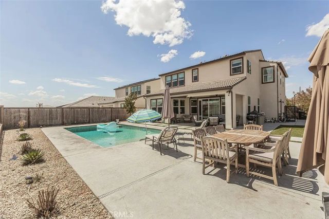 4475 Crown Bluffs Drive, Madera, CA 93636