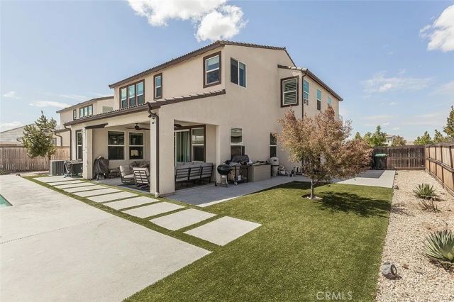 4475 Crown Bluffs Drive, Madera, CA 93636