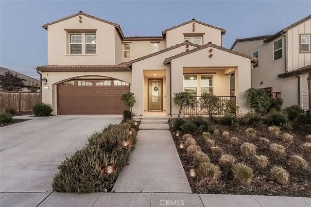 4475 Crown Bluffs Drive, Madera, CA 93636