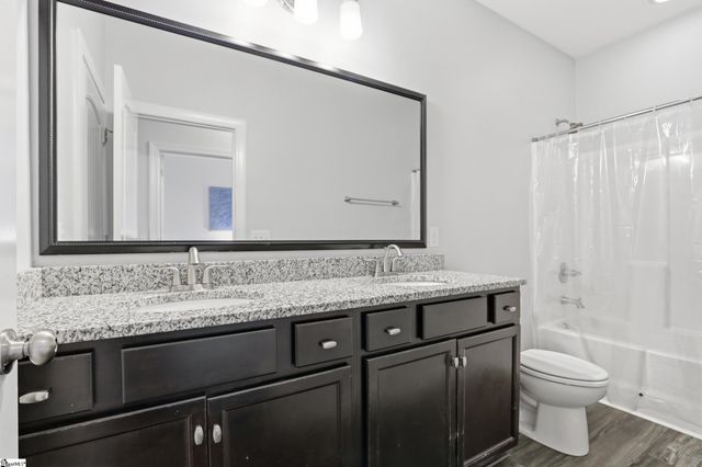 159 Leigh Creek Drive, Simpsonville, SC 29681