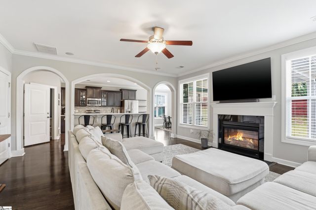 159 Leigh Creek Drive, Simpsonville, SC 29681