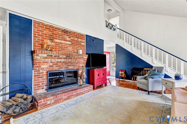 1012 Lake Heritage Dr, Ruther Glen, VA 22546