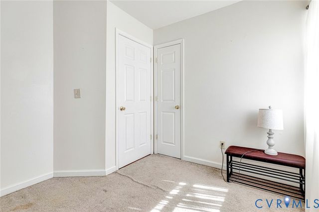 1012 Lake Heritage Dr, Ruther Glen, VA 22546