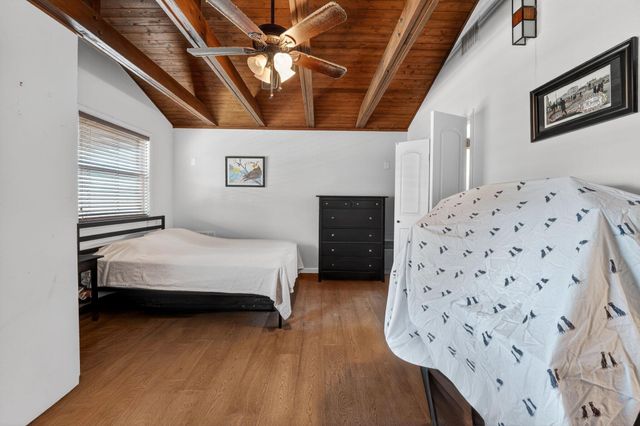 2401 De Soto DR, Austin, TX 78733