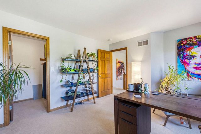 3818 Centennial CIRCLE, Milwaukee, WI 53221