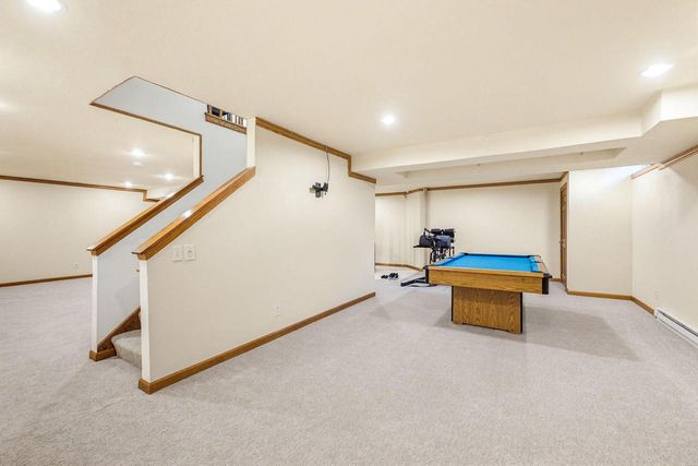 3818 Centennial CIRCLE, Milwaukee, WI 53221