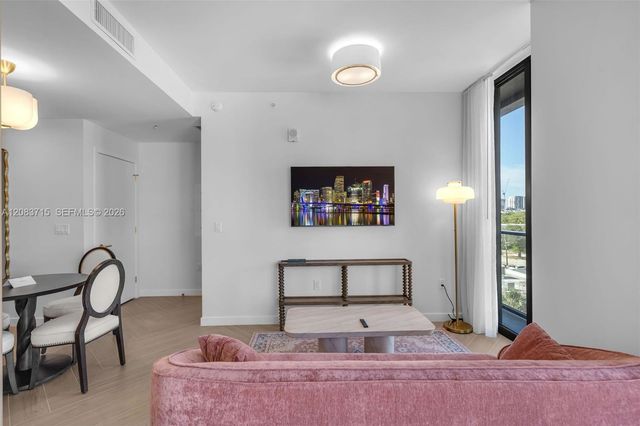 2700 NW 2nd Avenue 422, Miami, FL 33127