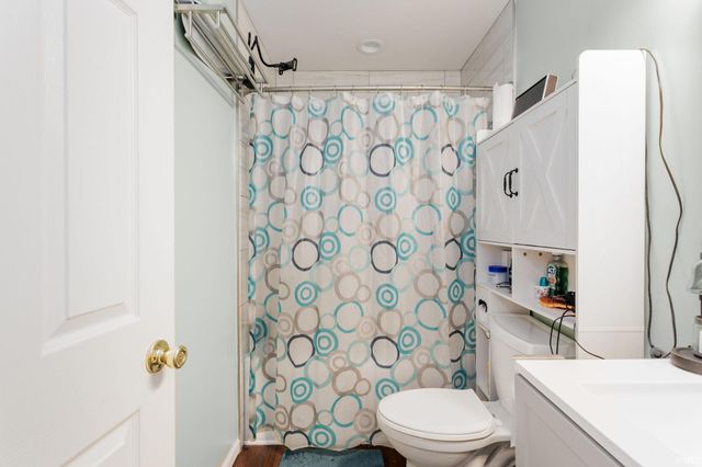 4336 Field Gate Drive E, South Bend, IN 46628