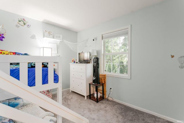 4336 Field Gate Drive E, South Bend, IN 46628