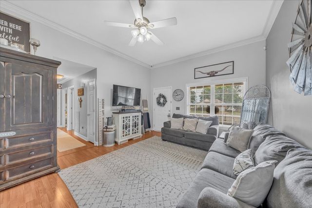 102 Atwood Ct, Lebanon, TN 37087
