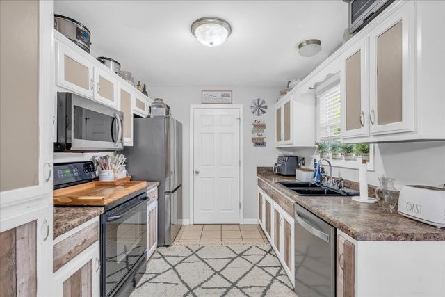 102 Atwood Ct, Lebanon, TN 37087