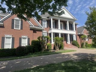 1132 Haverhill Dr, Brentwood, TN 37027