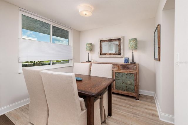 4895 BAY STREET NE 108, St Petersburg, FL 33703