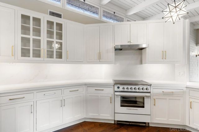 937 Pepper Tree Lane, Fallbrook, CA 92028