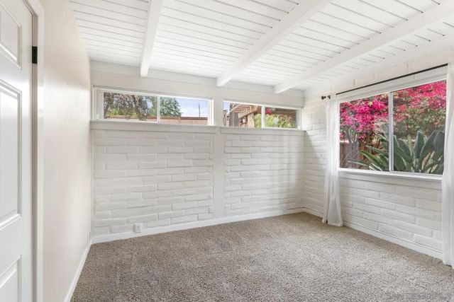 937 Pepper Tree Lane, Fallbrook, CA 92028