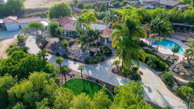 937 Pepper Tree Lane, Fallbrook, CA 92028