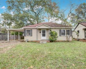 111 Saunders Drive, North Little Rock, AR 72117