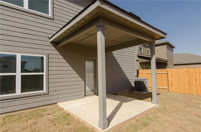 100 Constitution ST, Liberty Hill, TX 78642