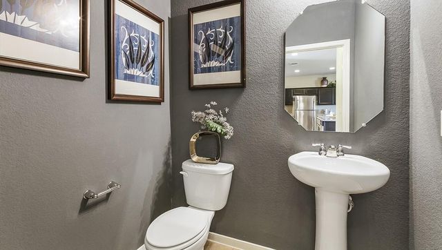 100 Constitution ST, Liberty Hill, TX 78642
