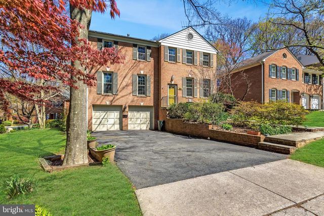 6309 AVALON DR, Bethesda, MD 20816