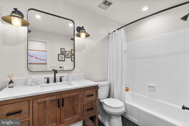 6309 AVALON DR, Bethesda, MD 20816