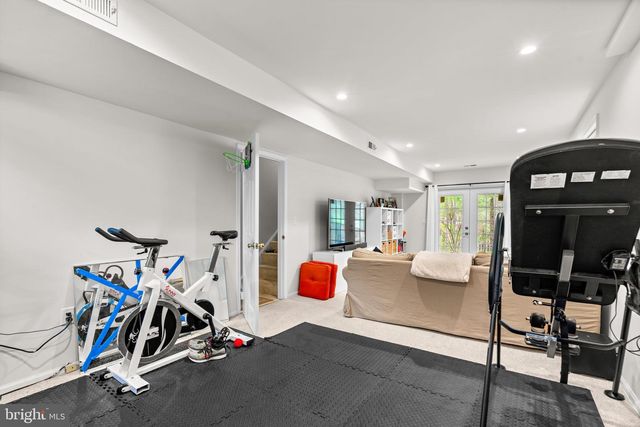 6309 AVALON DR, Bethesda, MD 20816