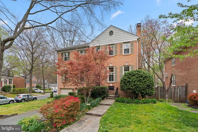 6309 AVALON DR, Bethesda, MD 20816