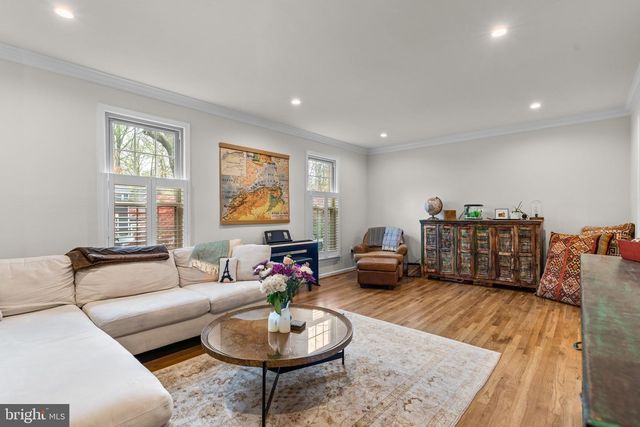 6309 AVALON DR, Bethesda, MD 20816