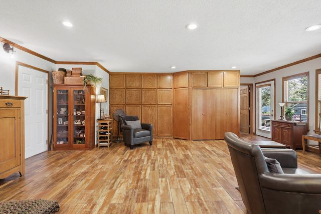 6205 W Kimberly Road, Davenport, IA 52806