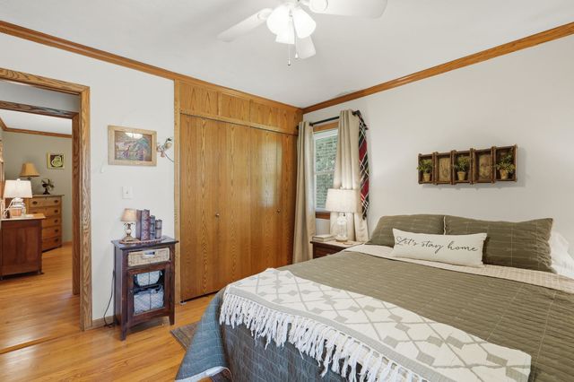 6205 W Kimberly Road, Davenport, IA 52806