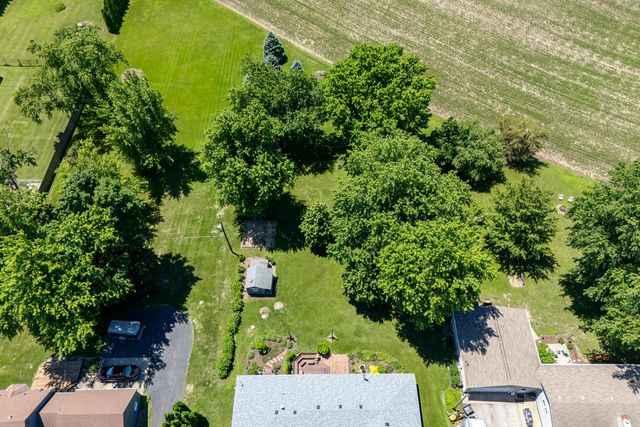 6205 W Kimberly Road, Davenport, IA 52806