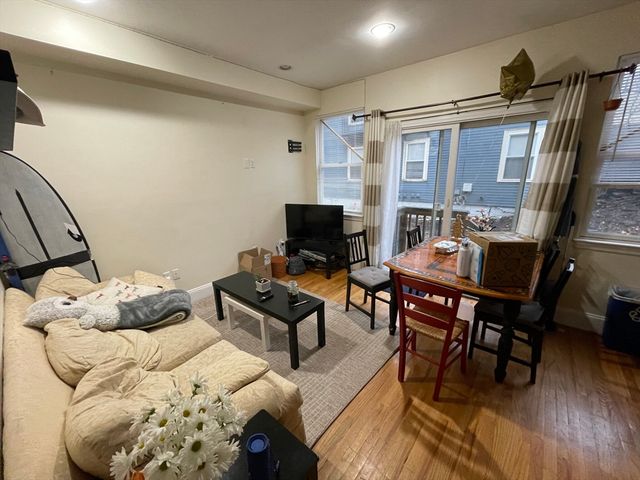 13 Sewall Street 13, Boston, MA 02120