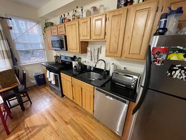 13 Sewall Street 13, Boston, MA 02120