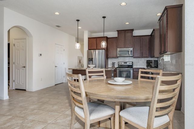 1653 NATURE VIEW DRIVE, Lutz, FL 33558