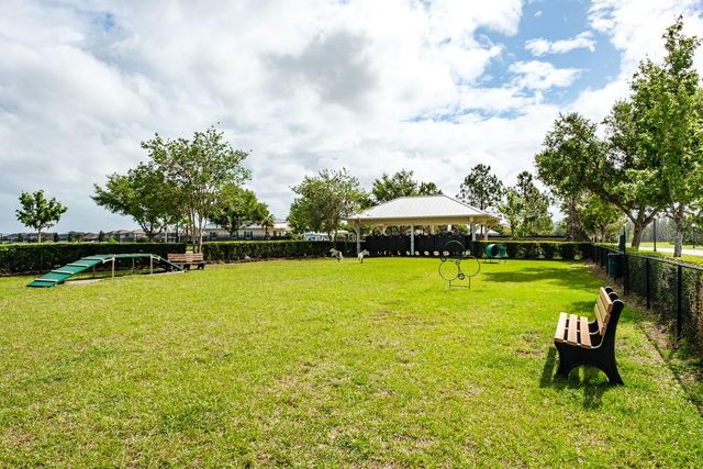 1653 NATURE VIEW DRIVE, Lutz, FL 33558