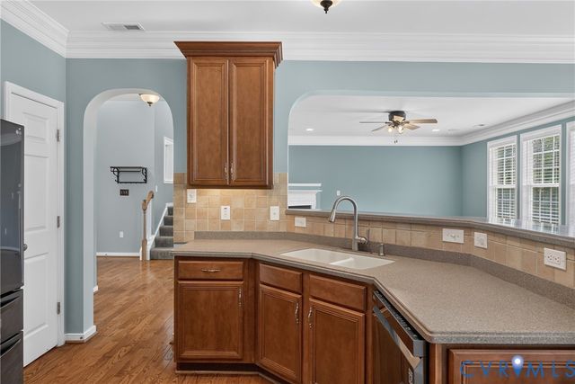 2506 Cascade Meadows Dr, Midlothian, VA 23112