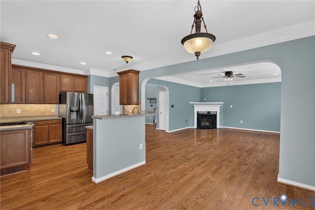 2506 Cascade Meadows Dr, Midlothian, VA 23112