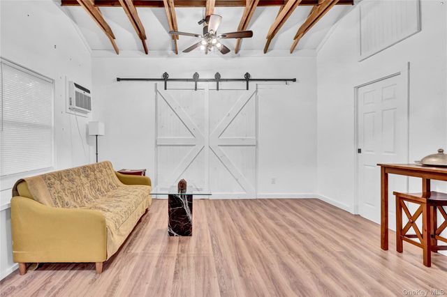 28 Hillcrest Drive, Baiting Hollow, NY 11933