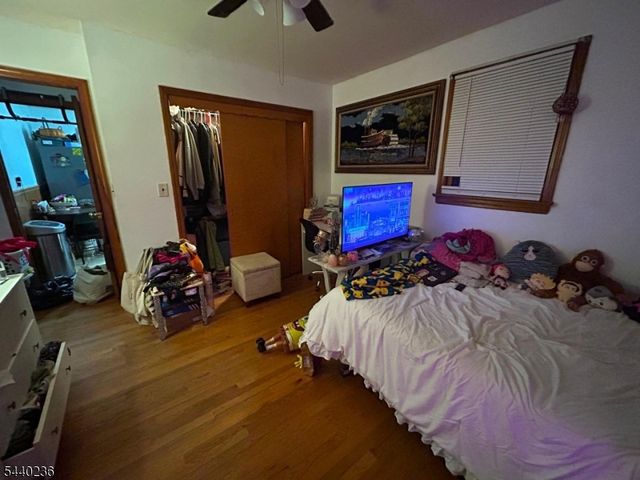 129 Hampton St, Metuchen Boro, NJ 08840